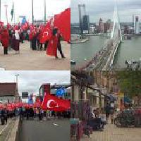 Turkse Nederlanders demonstreren in Rotterdam